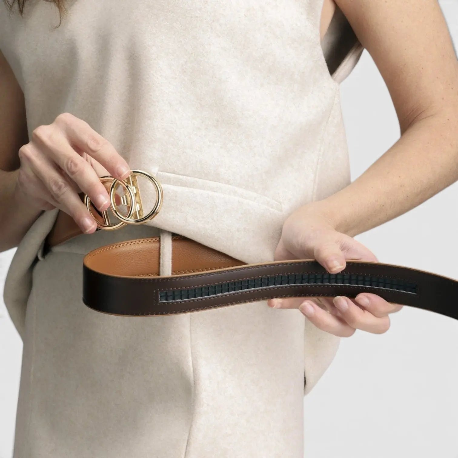 Ceinture Cuir Grainé Sans Trou Boucle Automatique Femme | Ornav La Maison de la Ceinture