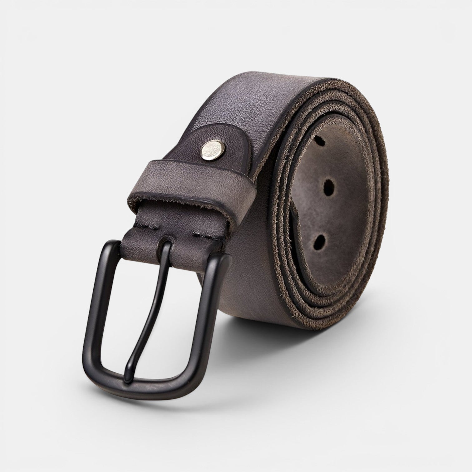 Ceinture homme La Maison de la Ceinture en cuir pleine fleur cognac avec boucle ardillon noire, style décontracté.